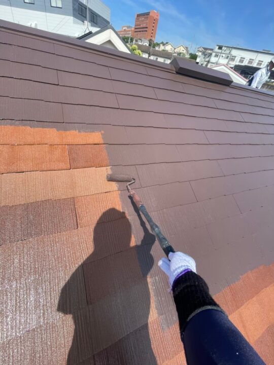 屋根上塗り1回目