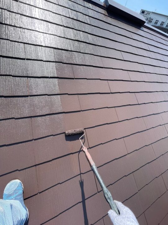 屋根上塗り2回目