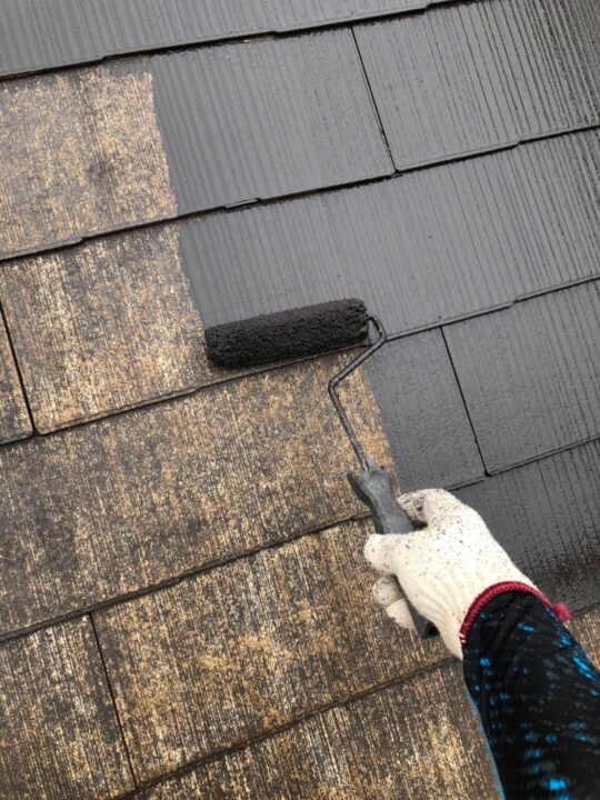 屋根上塗り1回目