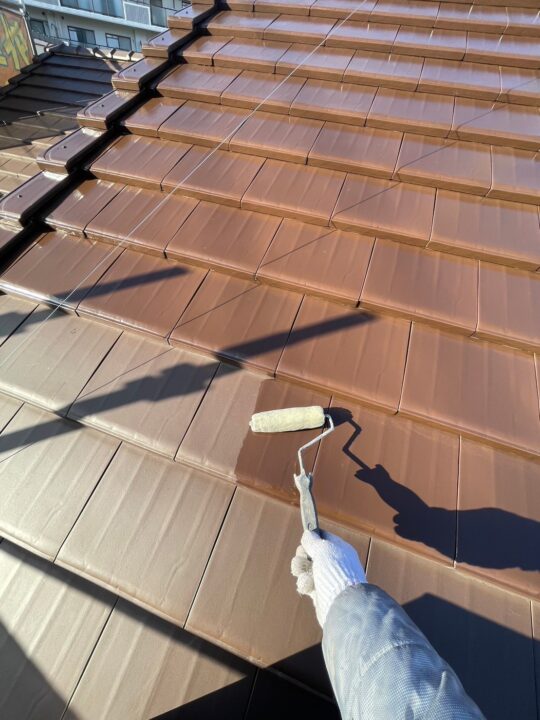 屋根塗装：下塗り1回目
