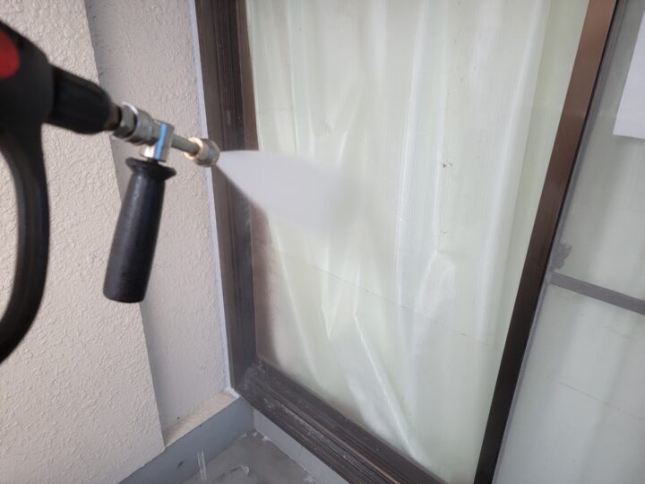 高圧洗浄：窓