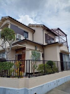 富田林市ED様邸  外壁塗装、付帯塗装、シーリング施工、ベランダ防水
