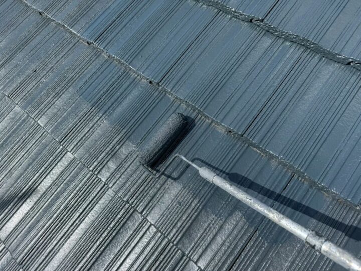 屋根塗装:上塗り