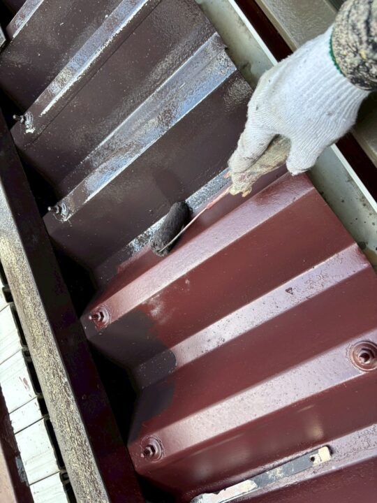 屋根塗装:上塗り