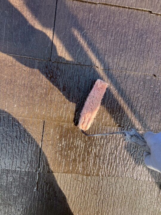 屋根塗装:下塗り2回目