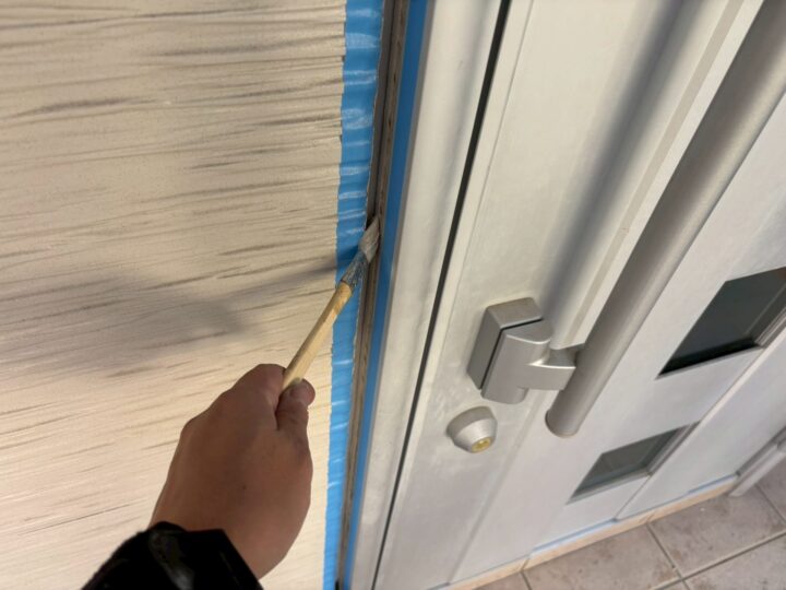 シーリング:プライマー塗布