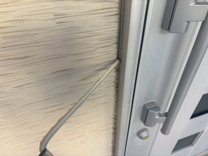 シーリング:撤去