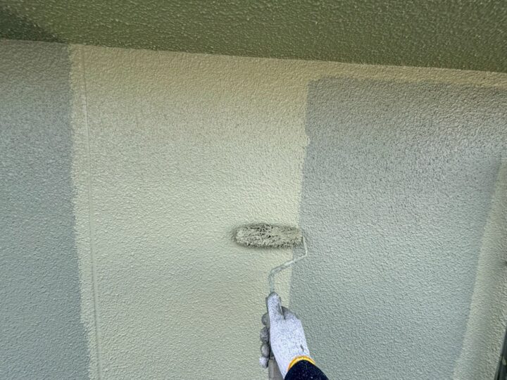 外壁塗装:上塗り