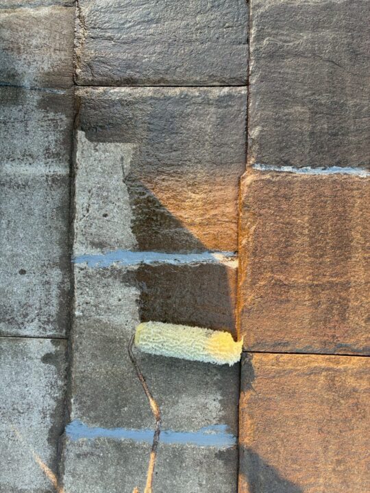 屋根塗装:下塗り1回目