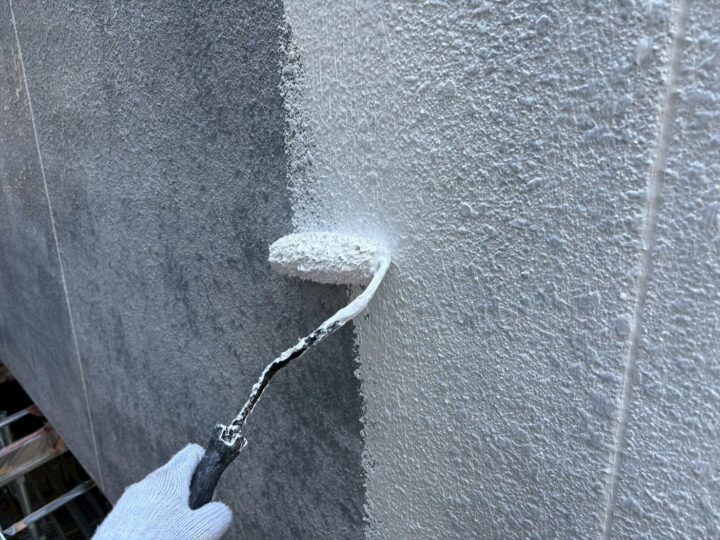 外壁塗装:下塗り