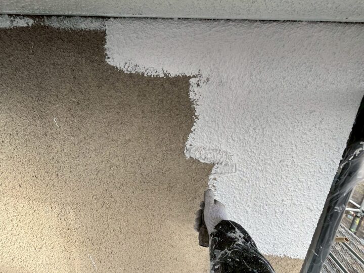 外壁塗装:下塗り2回目