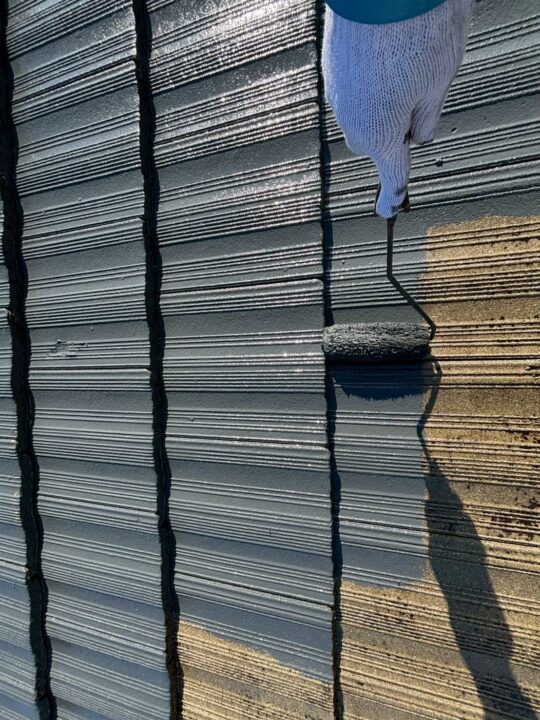 屋根塗装:下塗り2回目