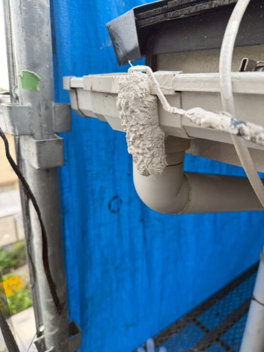 付帯塗装:トイレ配管