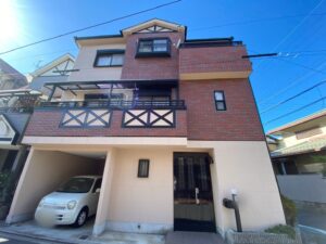 藤井寺市　NG様邸  外壁塗装、屋根塗装、付帯塗装、シーリング施工、ベランダ防水